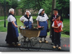 2002 Weissenburg Truppe & Kinderwagen_2